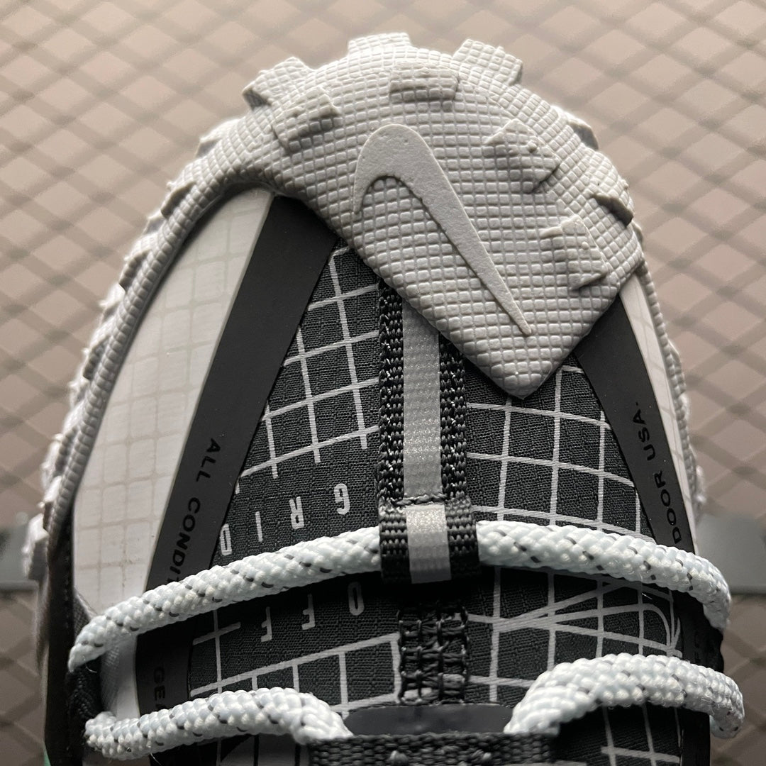 Nike ACG Mountain Fly Low Gore-Tex SE Black & White