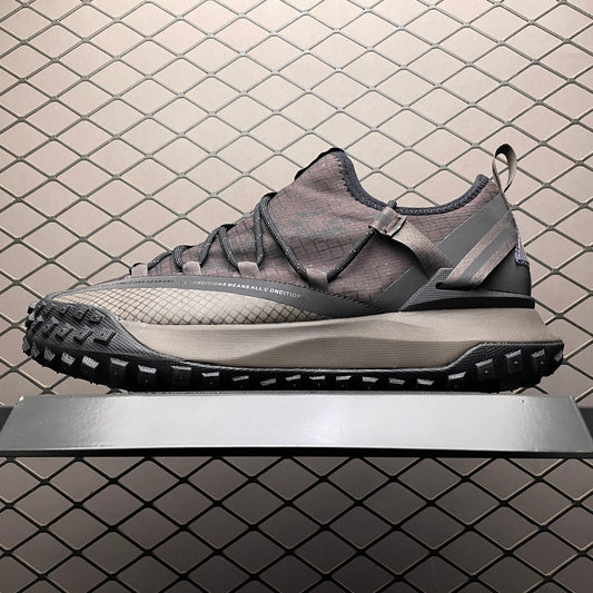 Nike ACG Mountain Fly Low Gore-Tex SE Brown